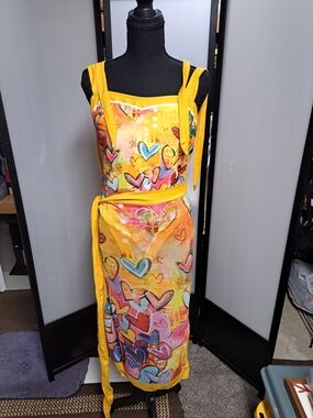 Yellow Heart-Print Sleeveless Maxi Dress